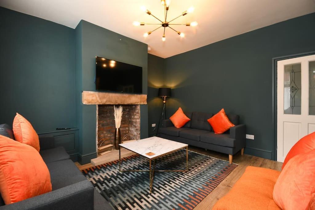 Cottage Style 3 Bedroom House - Close To City Centre & The Peaks Chesterfield Luaran gambar