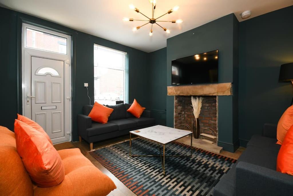 Cottage Style 3 Bedroom House - Close To City Centre & The Peaks Chesterfield Luaran gambar
