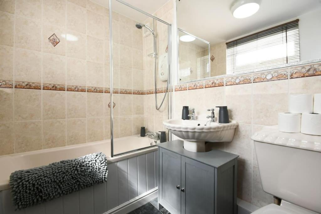 Cottage Style 3 Bedroom House - Close To City Centre & The Peaks Chesterfield Luaran gambar