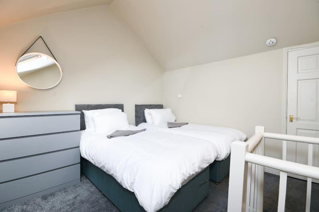 Cottage Style 3 Bedroom House - Close To City Centre & The Peaks Chesterfield Luaran gambar