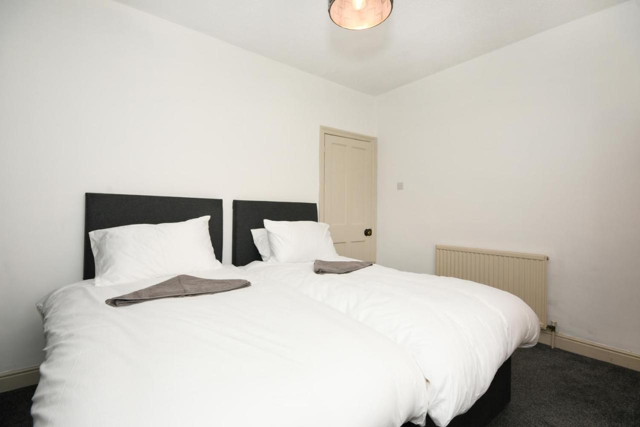 Cottage Style 3 Bedroom House - Close To City Centre & The Peaks Chesterfield Luaran gambar