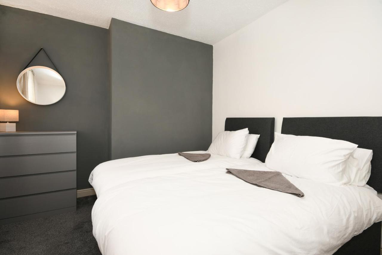 Cottage Style 3 Bedroom House - Close To City Centre & The Peaks Chesterfield Luaran gambar